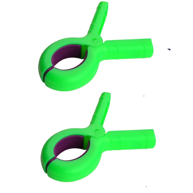 2/4pcs Plastic Clothes Pins with Strong Anti-Rust Springs Heavy Duty Beach Towel Clips Laundry Clothespins to Keep Your Towel